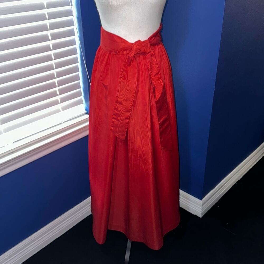 Vintage 1960s Tumbleweeds Skirt – Bright Red with Matching Belt – Size Small